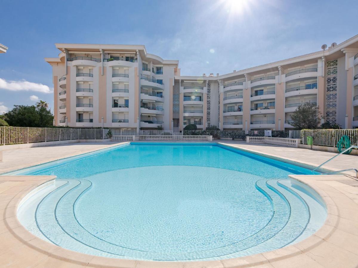 Apartment Le Cesaree-5 By Interhome Фрежюс Экстерьер фото